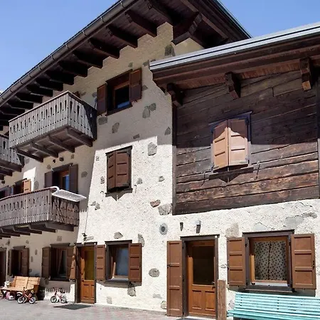 Baita Belvedere Mottolino & Neve - Appartamenti Abar